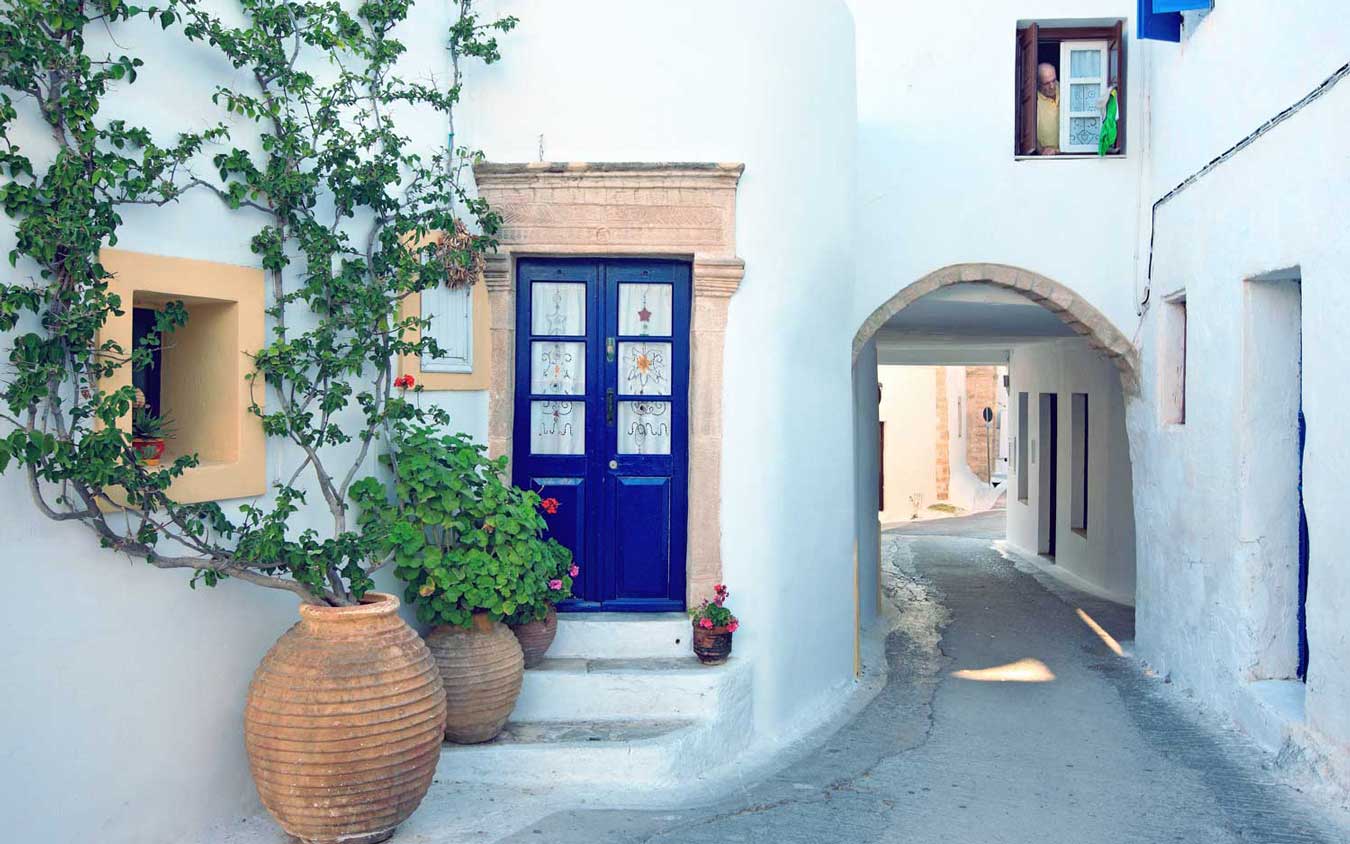 Greek Marzipans: the taste of summer islands